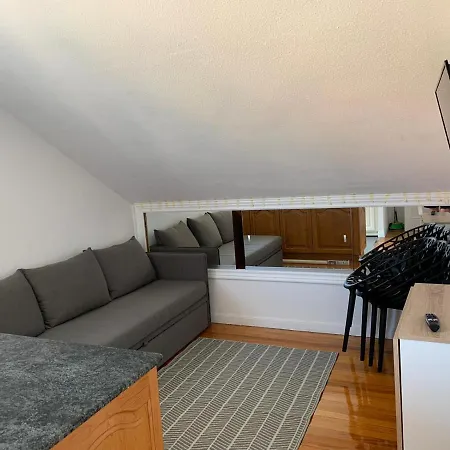 Sarr Apartment